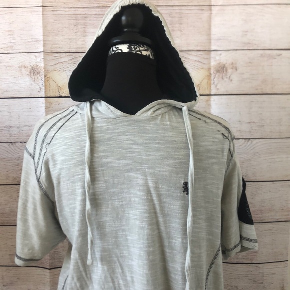 Short sleeve hoodie - Picture 2 of 7